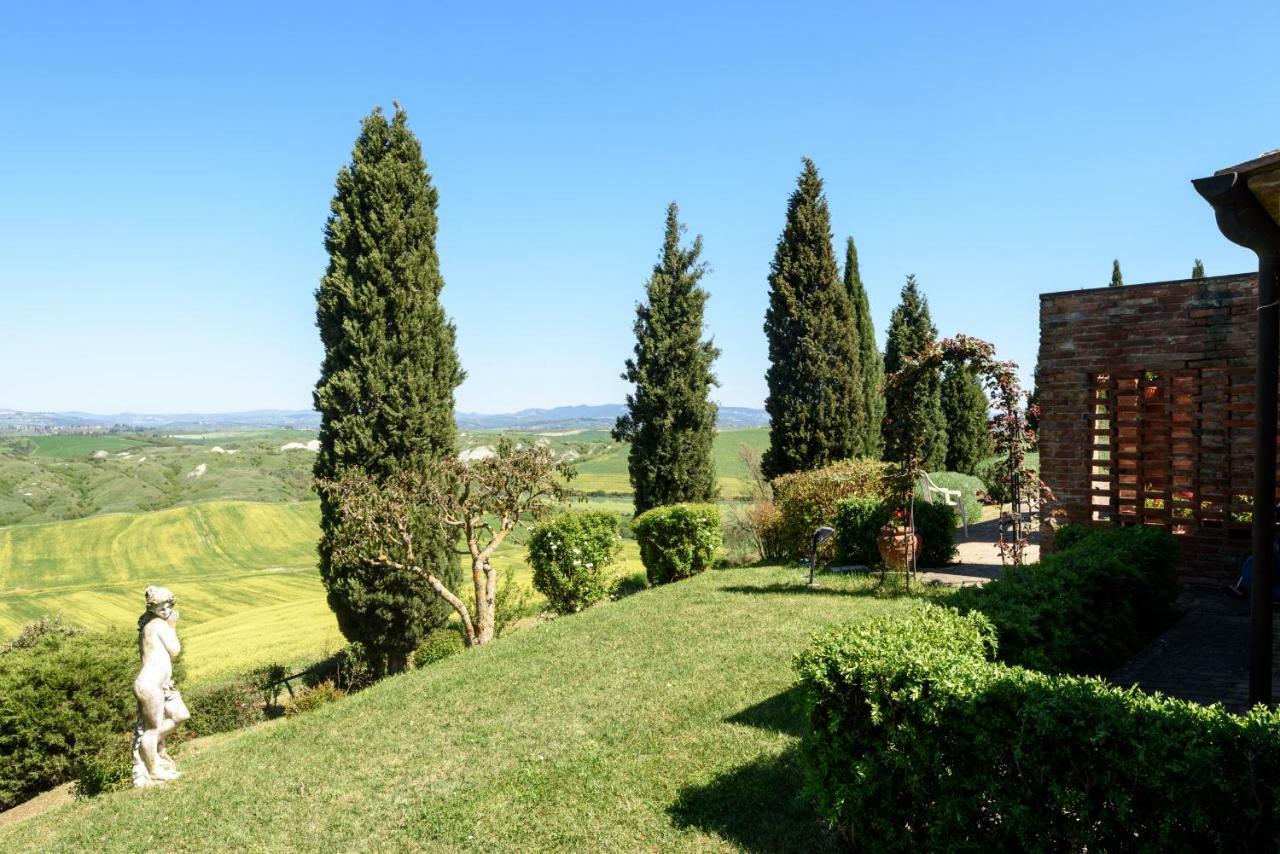 Tuscany Balcony: Crete Senesi Casetta Buitenkant foto