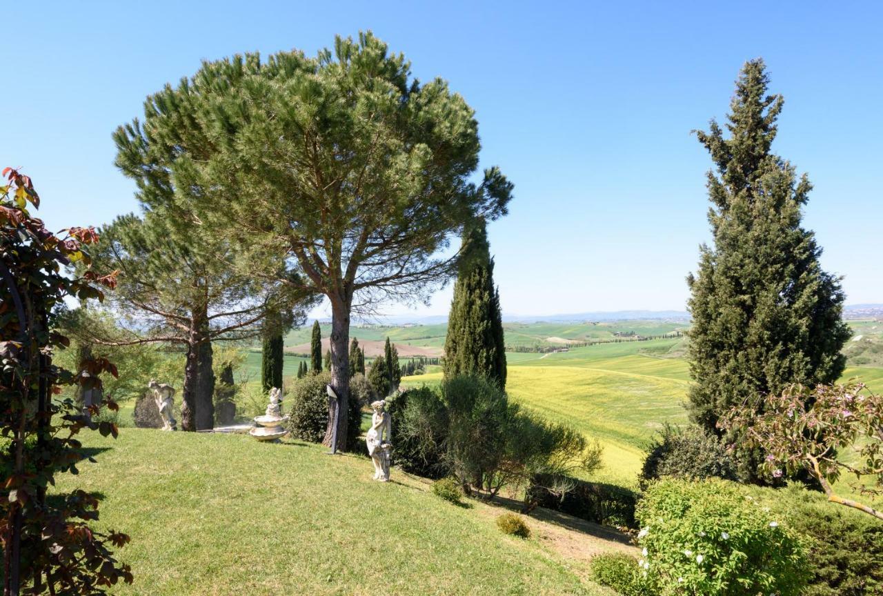 Tuscany Balcony: Crete Senesi Casetta Buitenkant foto